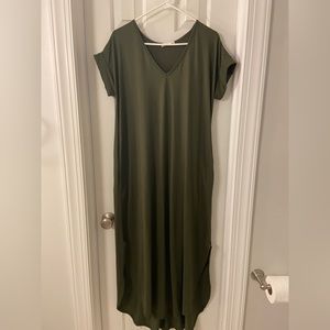 Maxi Dress, Olive Green; with pockets! GUC